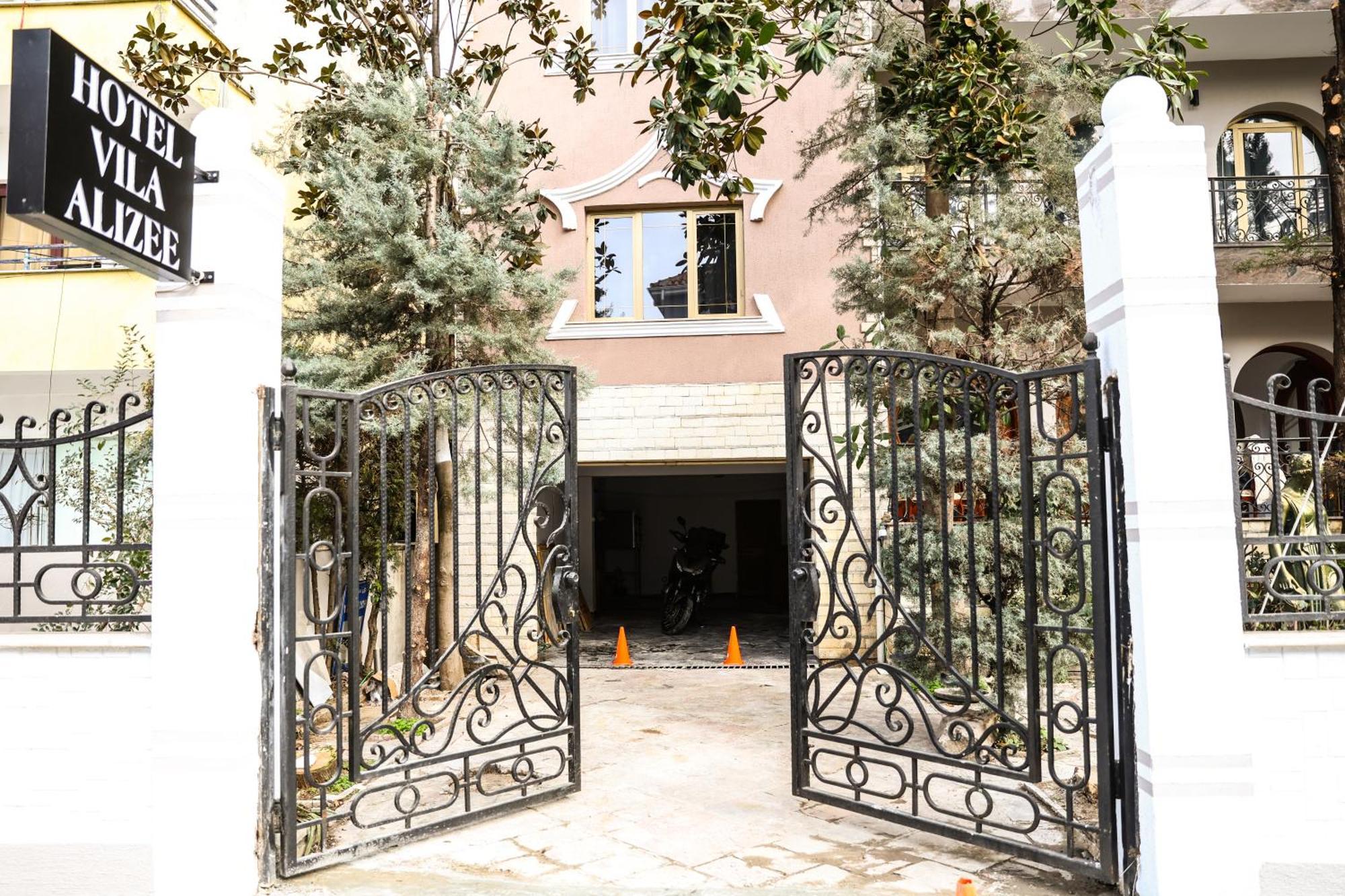 Vila Alizee Hotel 티라나 외부 사진